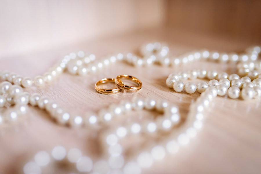 No wedding accessory is better than pearls