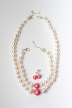 Load image into Gallery viewer, Swarovski Mulberry Pink Pearl Jewellery Set