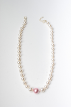 Load image into Gallery viewer, Swarovski Pink Pearl Necklace