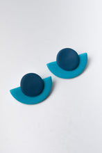 Load image into Gallery viewer, Sunshine Stud Earrings