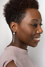 Load image into Gallery viewer, Ava Pearl Earrings