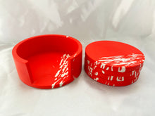 Load image into Gallery viewer, Red & White Coaster Set