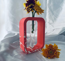 Load image into Gallery viewer, Rectangle Pink and White Vase