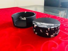 Load image into Gallery viewer, Black & White Coaster Set