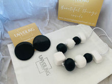 Load image into Gallery viewer, Black and White Earring and Necklace Set