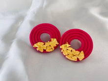 Load image into Gallery viewer, Sara