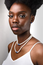 Load image into Gallery viewer, Swarovski iridescent dark blue pearl necklace
