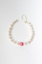 Load image into Gallery viewer, White on Mulberry pink Swarovski pearl bracelet
